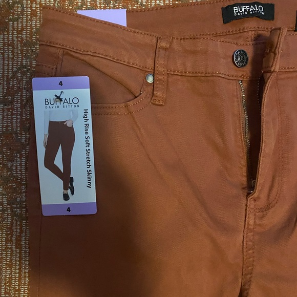 BNWT High Rise Stretchy Skinny Jeans - Picture 4 of 5